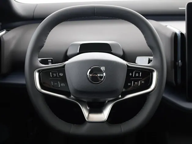 Volvo EX30 CC P8 Ultra AWD