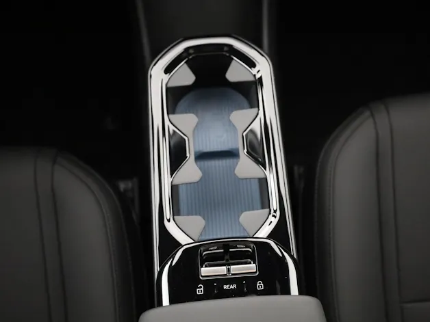 Volvo EX30 CC P8 Ultra AWD