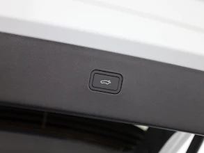 https://vehicle.imgix.net/4332892/f122113a-aeb1-468a-b866-848874db8b82.jpg