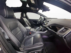 https://vehicle.imgix.net/4332936/dc2fda35-54ee-4fe4-a301-f442e49ba6d4.jpg