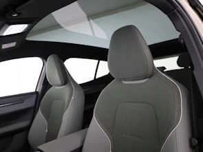 Fahrzeugbild VOLVO EX30 CC P8 Ultra AWD