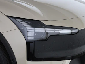 Fahrzeugbild VOLVO EX30 CC P8 Ultra AWD