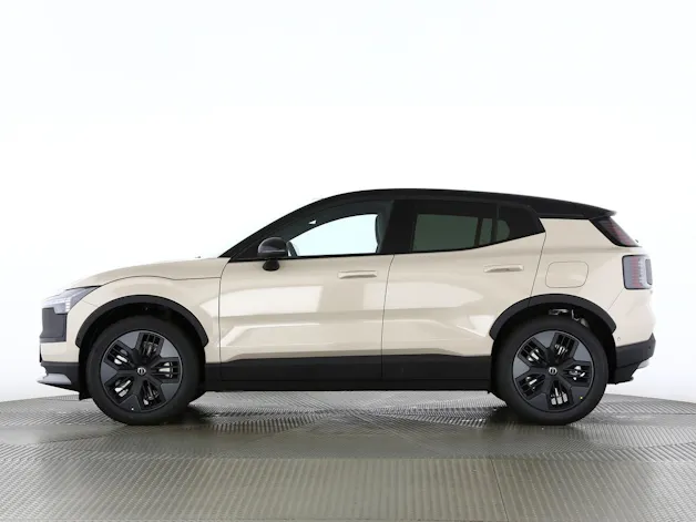 Volvo EX30 CC P8 Ultra AWD