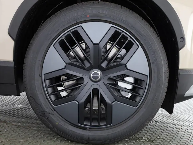 Volvo EX30 CC P8 Ultra AWD