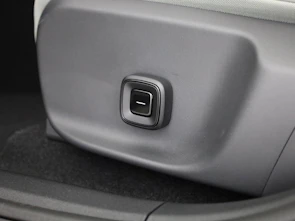 Fahrzeugbild VOLVO EX30 CC P8 Ultra AWD