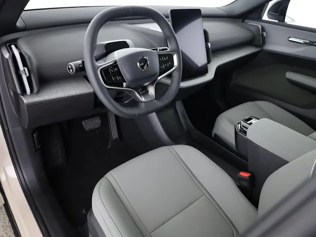 Volvo EX30 CC P8 Ultra AWD