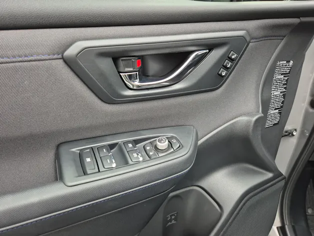 Subaru Forester Station 2.0i e-Boxer Swiss Plus