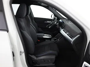 BMW X1 23i xDrive paddles