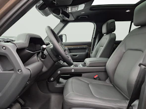 immagine del veicolo LAND ROVER Defender 110 3.0 D I6 350 X-Dynamic HSE ab 1.99% Leasing CHF 10'000.- Eintauschprämie