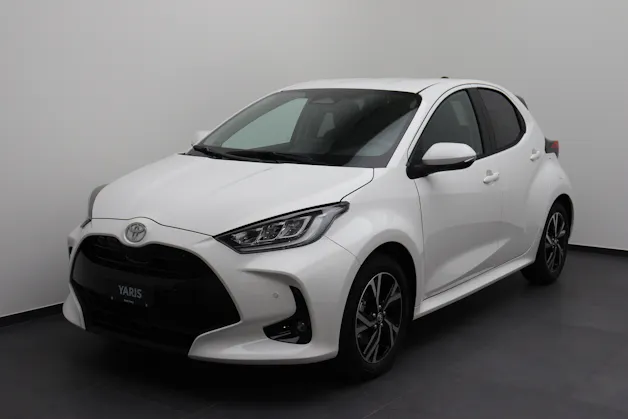 Toyota Yaris 1.5 VVT-i HSD Trend