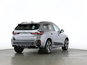 BMW X1 23d xDrive paddles