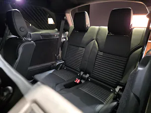 Land Rover Discovery 3.0 D I6 350 Dynamic HSE