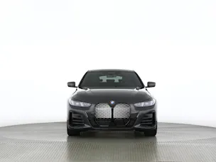 BMW i4 xDrive40