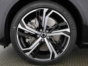 https://vehicle.imgix.net/4333082/133e728f-d22c-4dbe-a06f-07a703a05467.jpg
