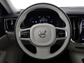 image du véhicule VOLVO V60 2.0 T6 TE Ultra Dark eAWD
