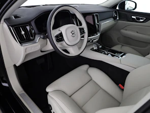 image du véhicule VOLVO V60 2.0 T6 TE Ultra Dark eAWD