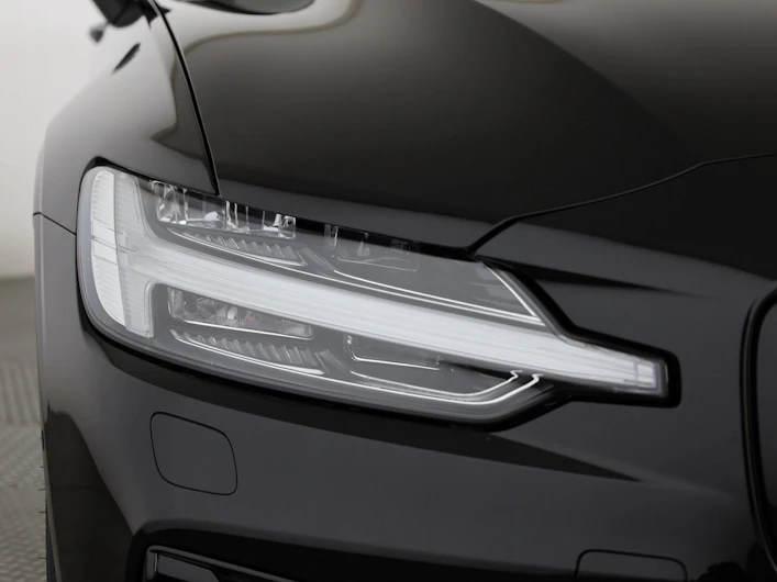 image du véhicule VOLVO V60