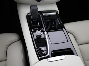 https://vehicle.imgix.net/4333082/da03b81b-b3b9-47a8-b9c8-27df65790920.jpg