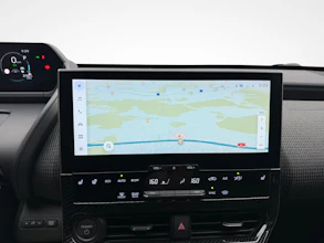 https://vehicle.imgix.net/4333085/06b828f1-7d5a-4d4c-832e-346a0b2eef24.jpg
