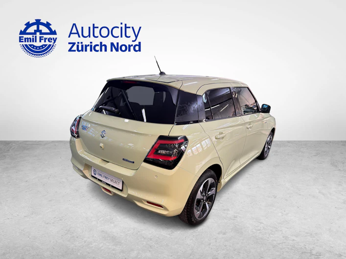 immagine del veicolo SUZUKI SWIFT