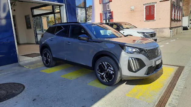 Peugeot 2008 1.2 Hybrid 145 GT