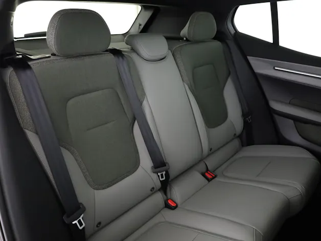 Volvo EX30 CC P8 Ultra AWD