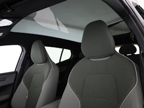 https://vehicle.imgix.net/4333094/66f47785-0c5a-4095-8a1e-9a7378dcc812.jpg