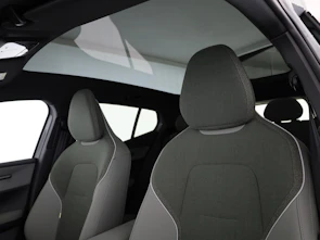 Fahrzeugbild VOLVO EX30 CC P8 Ultra AWD