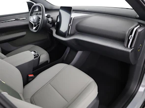 Fahrzeugbild VOLVO EX30 CC P8 Ultra AWD
