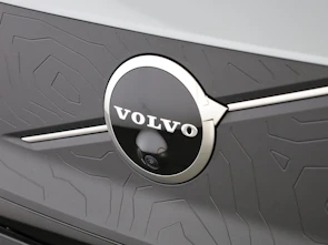 Fahrzeugbild VOLVO EX30 CC P8 Ultra AWD