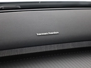 https://vehicle.imgix.net/4333108/d4a664ce-1ae3-43e3-ad55-a156474528d1.jpg