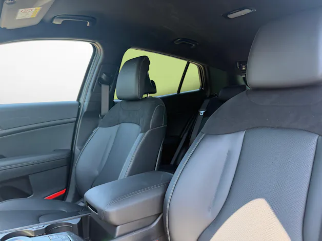 Kia Sportage 1.6 T-GDi Hybrid Black Edition