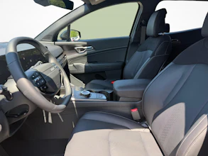 https://vehicle.imgix.net/4333111/12bbc08f-1514-4919-b721-db21552c8fa0.jpg