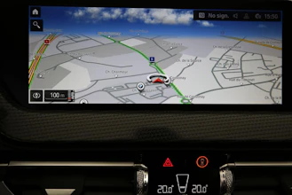 https://vehicle.imgix.net/4333120/951f9804-8237-4ddf-866c-c2d79b347bb2.jpg