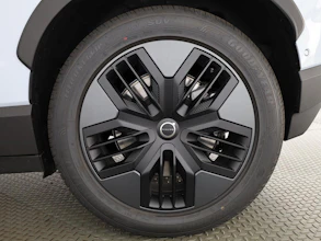 https://vehicle.imgix.net/4333124/73e833ea-2c30-4153-ae06-f7539377cef1.jpg