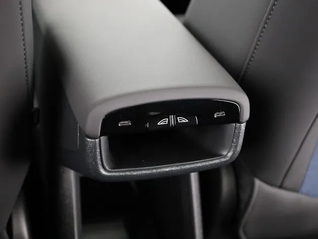 Volvo EX30 CC P8 Ultra AWD