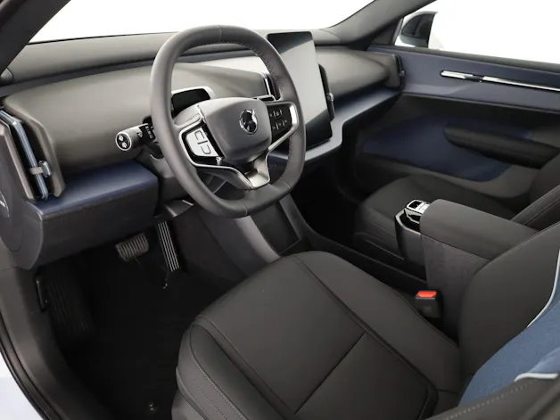 Volvo EX30 CC P8 Ultra AWD