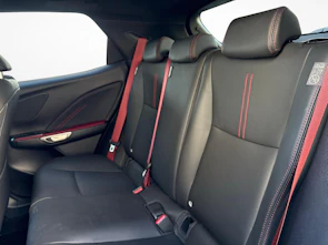 Fahrzeugbild LEXUS LBX 1.5 Hybrid Vibrant Edition AWD