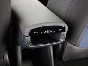 https://vehicle.imgix.net/4333131/14c78e73-caf7-4aa9-b3c3-535aad1075ae.jpg