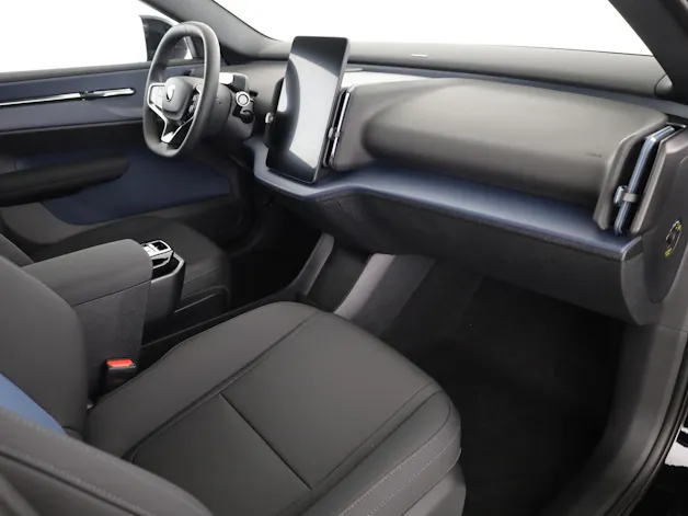Volvo EX30 CC P8 Ultra AWD
