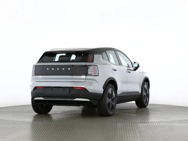 Volvo EX30 CC P8 Ultra AWD