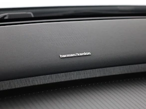 https://vehicle.imgix.net/4333139/86e18bd1-6676-4ad9-a074-695016406852.jpg