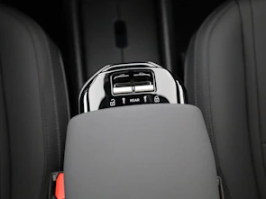 image du véhicule VOLVO EX30 CC P8 Ultra AWD