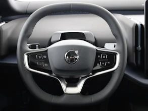 https://vehicle.imgix.net/4333160/b3d50f02-a3b4-48bb-99d4-1cdd89d3870d.jpg