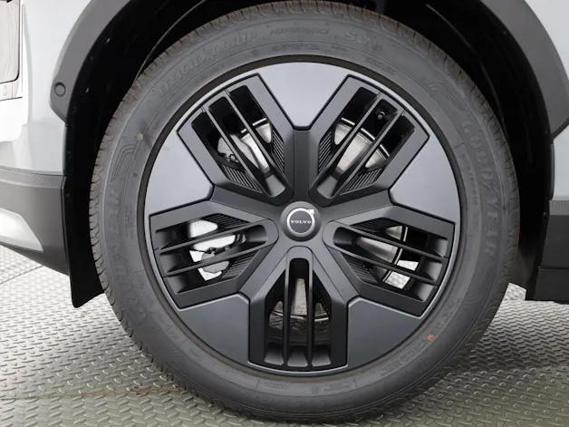 Volvo EX30 CC P8 Ultra AWD