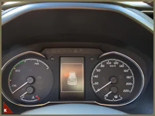 Toyota Yaris 1.5 VVT-i HSD Trend