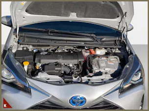 Toyota Yaris 1.5 VVT-i HSD Trend
