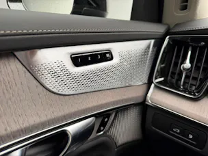 Volvo XC90 2.0 T8 TE Ultra Dark eAWD