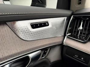 Fahrzeugbild VOLVO XC90 2.0 T8 TE Ultra Dark eAWD