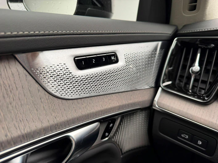 Fahrzeugbild VOLVO XC90